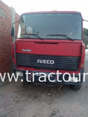 À vendre camion plateau 6×4 Iveco 190-35 Turbo complet