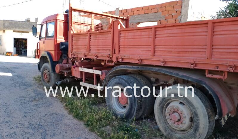 À vendre camion plateau 6×4 Iveco 190-35 Turbo complet