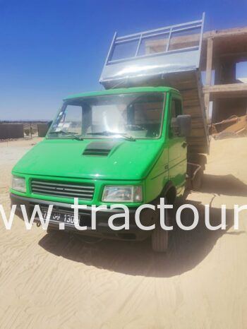 À vendre Camion benne Iveco Daily 35.10 complet