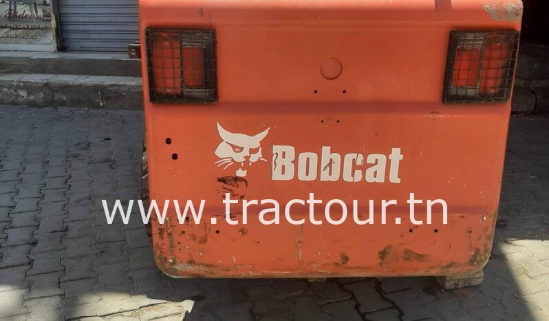 À vendre Chargeuse compacte avec godet Bobcat 753 complet