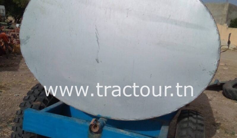 À vendre Semi remorque agricole citerne 3000 Litres sans carte grise complet