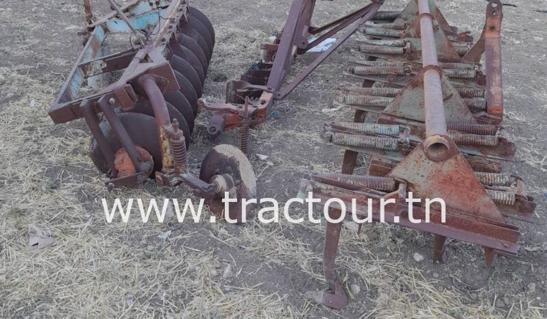 À vendre déchaumeuse à 10 disques cadre déchaumeuse à 12 disques canadienne Fanyoura m7acha 13 dents complet