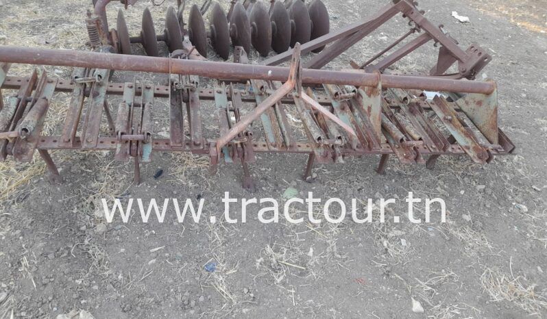 À vendre déchaumeuse à 10 disques cadre déchaumeuse à 12 disques canadienne Fanyoura m7acha 13 dents complet