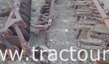 À vendre déchaumeuse à 10 disques cadre déchaumeuse à 12 disques canadienne Fanyoura m7acha 13 dents complet