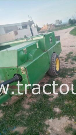 À vendre Presse à paille – Brissa John Deere 349 complet