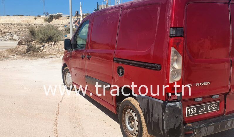À vendre Utilitaire fourgon Citroën Jumpy 2 litres diesel complet