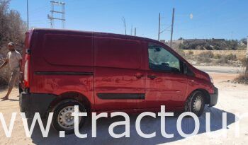 À vendre Utilitaire fourgon Citroën Jumpy 2 litres diesel complet