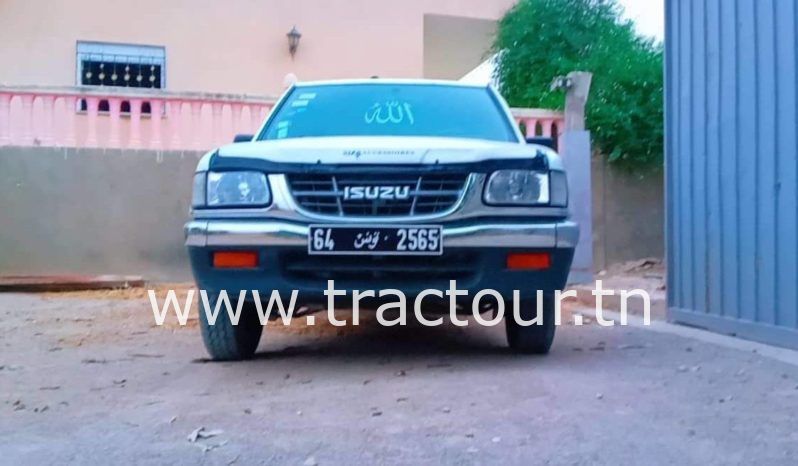 À vendre Camionnette 4 portes avec benne Isuzu Faster 2500inj complet