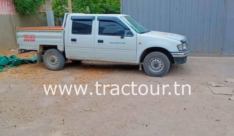 À vendre Camionnette 4 portes avec benne Isuzu Faster 2500inj complet