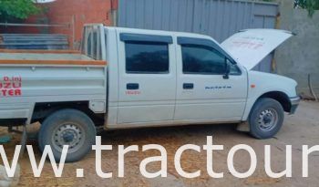 À vendre Camionnette 4 portes avec benne Isuzu Faster 2500inj complet