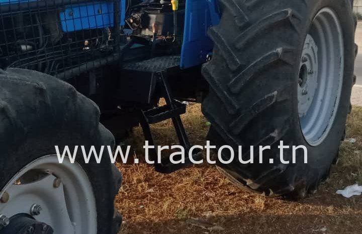 À vendre Tracteur Landini 8860 (2013) complet