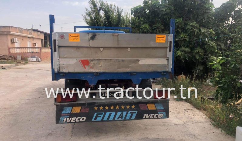 À vendre Camion plateau avec ridelles OM 40 complet