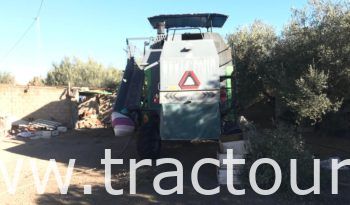À vendre Moissonneuse batteuse à sacs بالشكارة Fahr M1206 complet