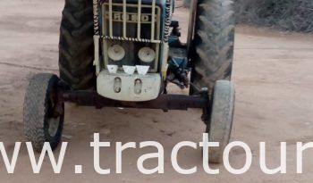 À vendre Tracteur avec matériels Ford 5000 sans carte grise complet