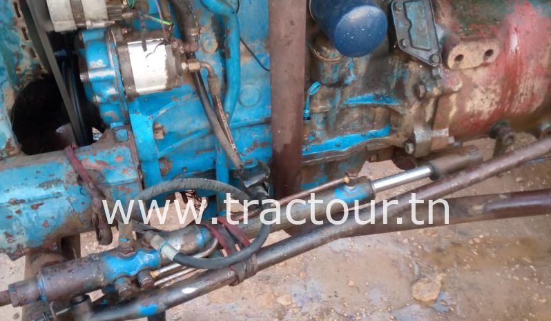 À vendre Tracteur avec matériels Ford 5000 sans carte grise complet