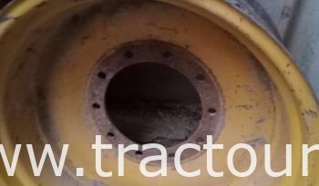 À vendre 2 jantes pour tractopelle complet