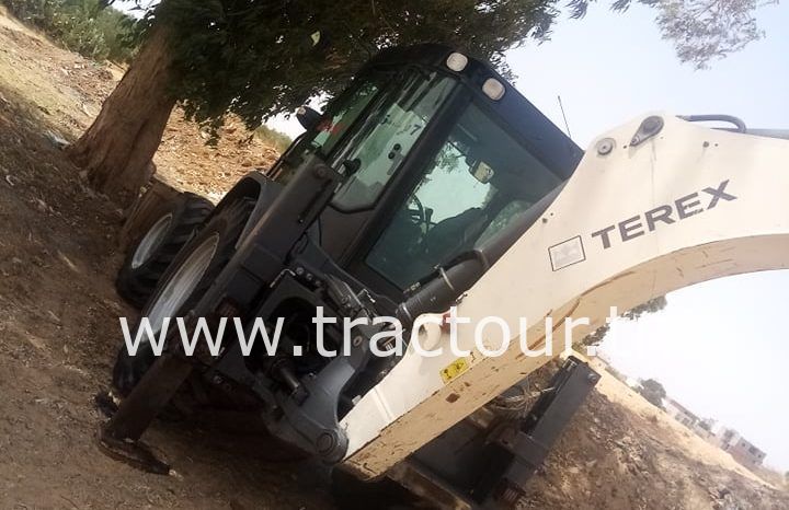 À vendre Tractopelle Terex TLB 890 (2016) complet