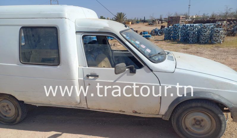 À vendre Utilitaire fourgon Citroën C15 diesel complet