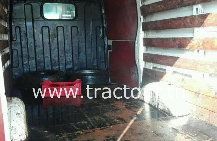 À vendre Camion fourgon Iveco Daily 29L12 importé de France complet