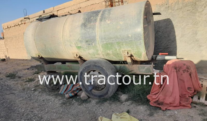 À vendre Semi remorque agricole citerne 6000 Litres sans carte grise complet