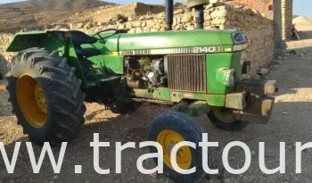 À vendre Tracteur avec matériels John Deere 2140 complet