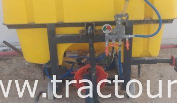 À vendre Pulvérisateur porté 600 litres complet