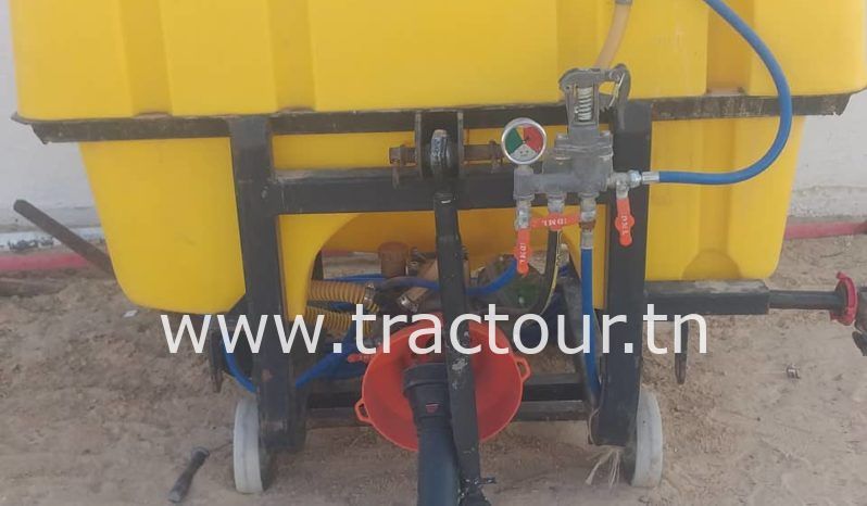 À vendre Pulvérisateur porté 600 litres complet