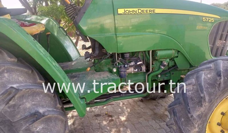 À vendre Tracteur John Deere 5725 (2012) complet