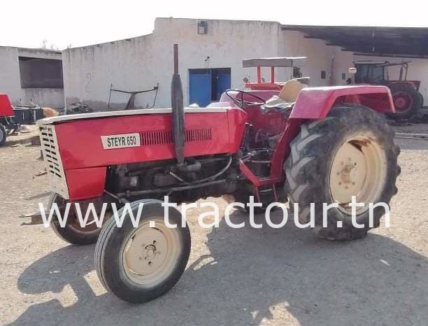 À vendre Tracteur Steyr 650 complet