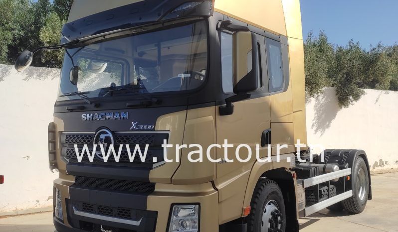 À vendre Tracteur routier – complet