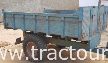 À vendre Semi remorque agricole benne 4 tonnes complet