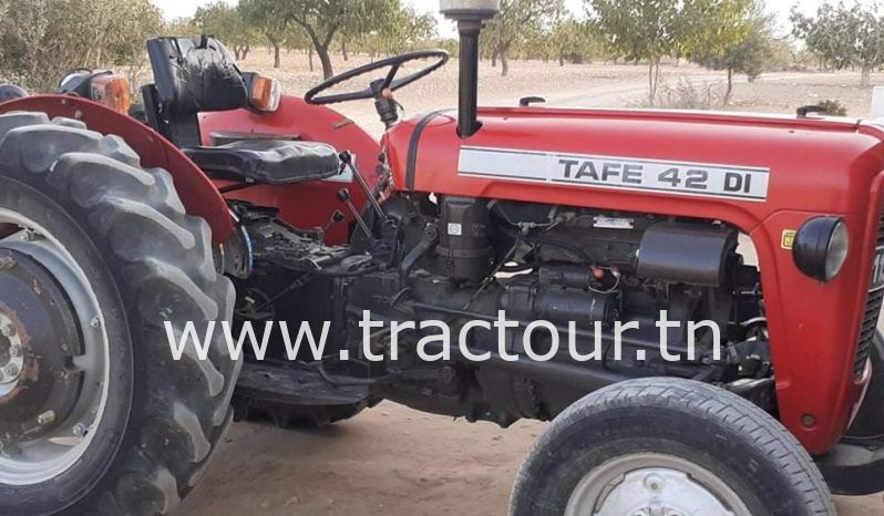 À vendre Tracteur Tafe 42 DI (2016) complet