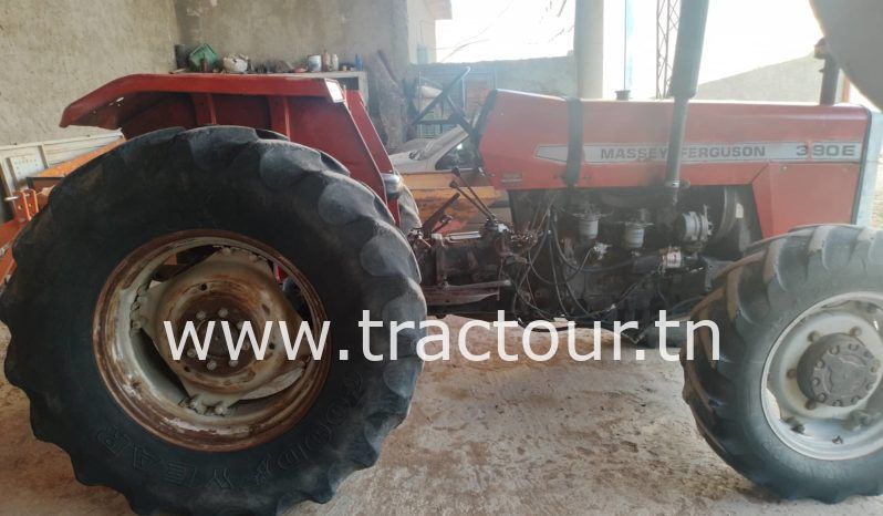 À vendre Tracteur Massey Ferguson 390E complet