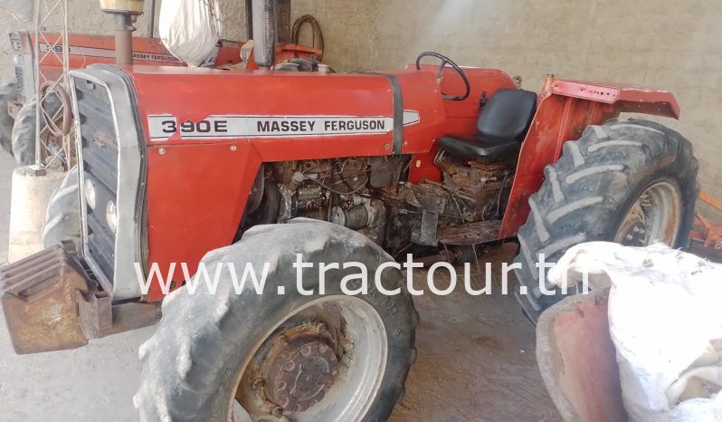 À vendre Tracteur Massey Ferguson 390E complet