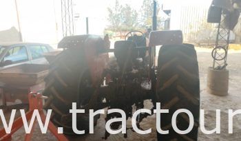 À vendre Tracteur Massey Ferguson 390E complet