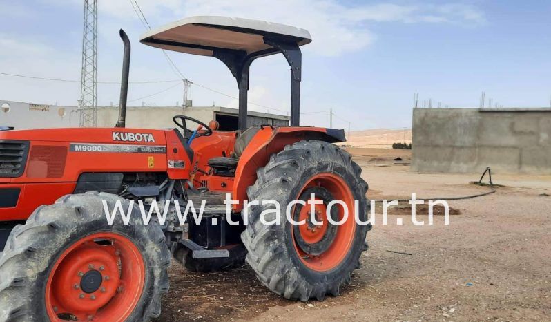 À vendre Tracteur Kubota M9000 (2009) complet