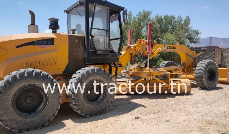 À vendre Niveleuse – Grader XGMA XG3200C complet