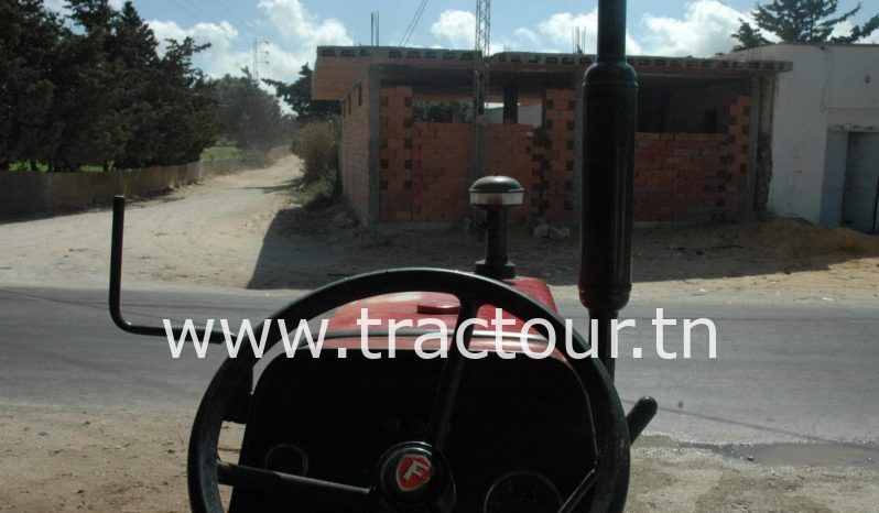 À vendre Tracteur Farm Traktor 275 complet