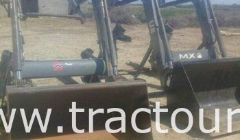 À vendre Chargeur pour tracteur Mailleux MX U8 complet