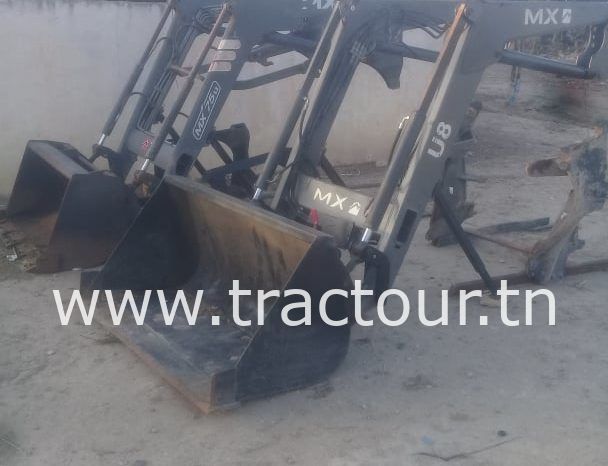 À vendre Chargeur pour tracteur Mailleux MX U8 complet