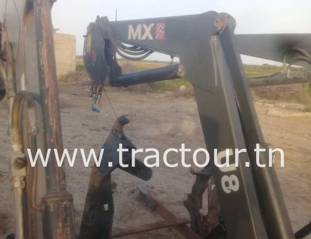 À vendre Chargeur pour tracteur Mailleux MX U8 complet