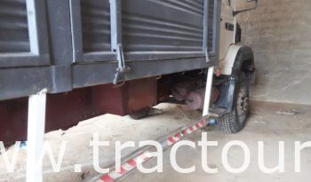 À vendre Camion plateau avec ridelles Renault CLR 290 complet
