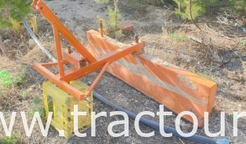 À vendre Lame niveleuse à l’arrière du tracteur complet