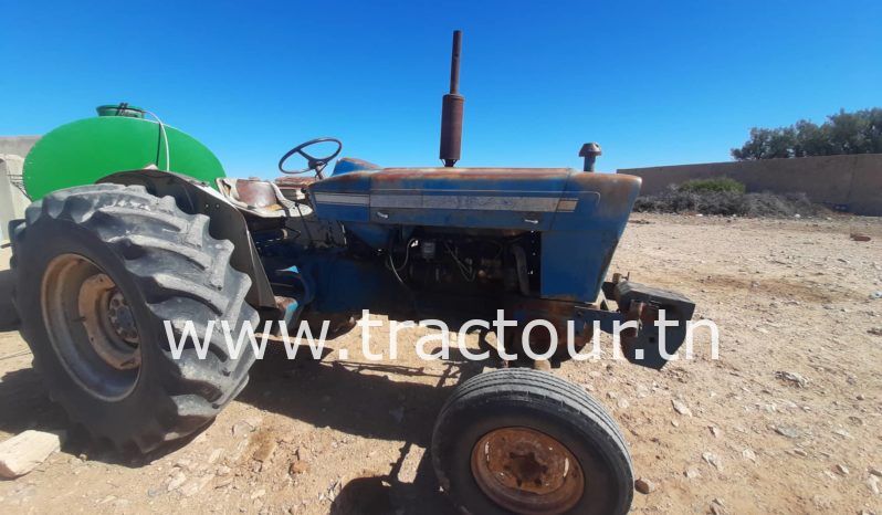 À vendre Tracteur Ford 5000 avec citerne 6000 litres complet