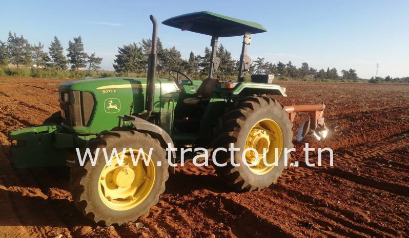 À vendre Tracteur John Deere 5075E (2018) complet