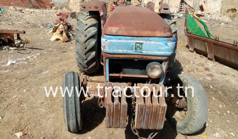 À vendre Tracteur Ebro 384 sans carte grise complet