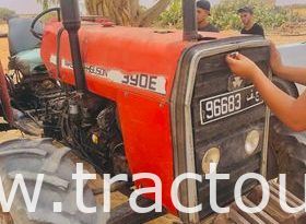 À vendre Tracteur Massey Ferguson 390E complet
