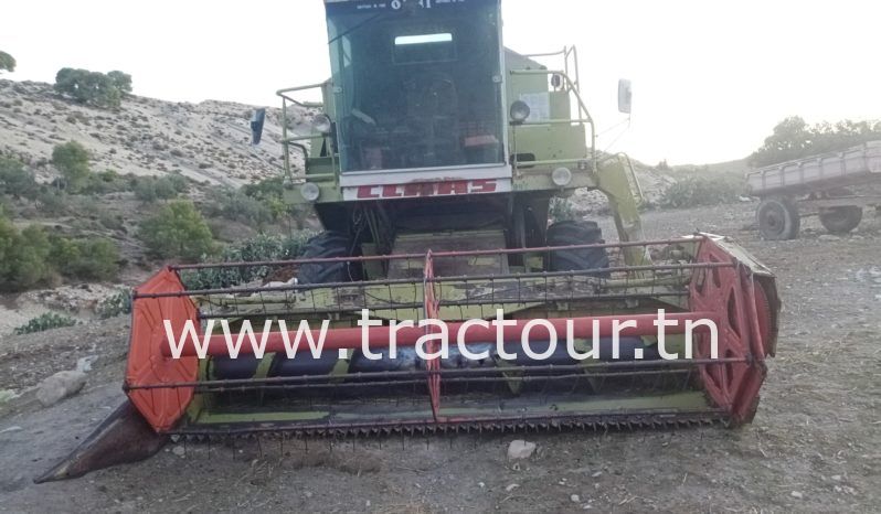 À vendre Moissonneuse batteuse à trémie et vis Claas Dominator 66 complet