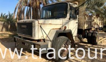 À vendre Camion benne Iveco 190-26 complet