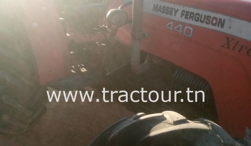 À vendre Tracteur avec matériels Massey Ferguson 440 Xtra complet